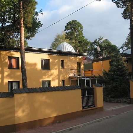وارسو Noclegi Ufo المظهر الخارجي الصورة